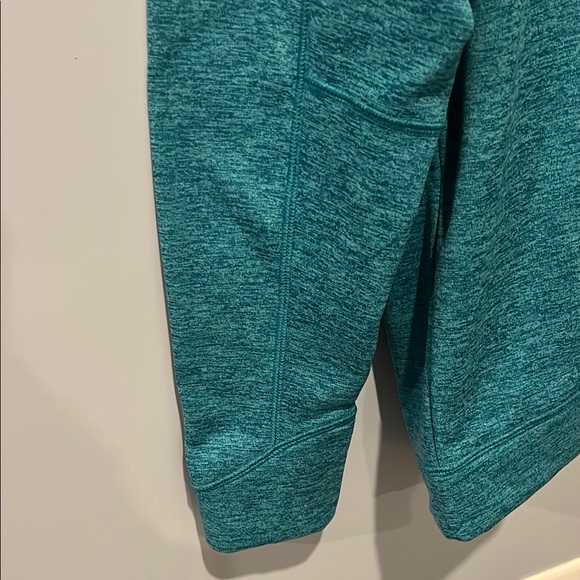Nike Golf Teal Therma Quarter-Zip Pullover - Picture 6 of 8